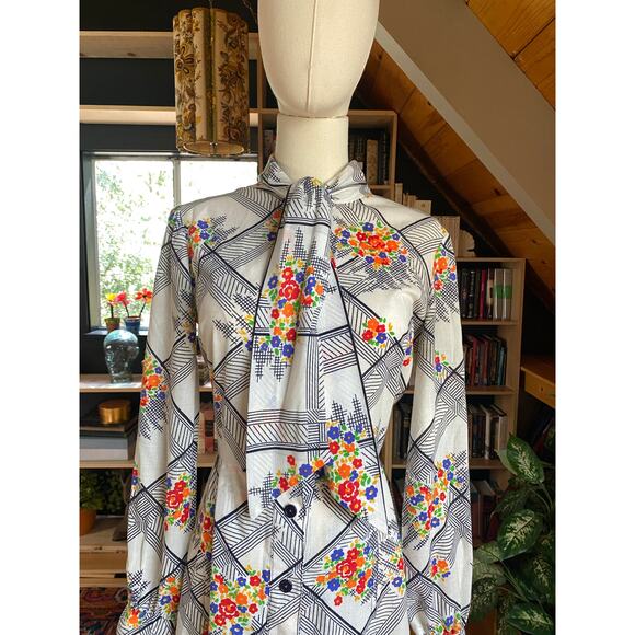 1970s Dress - Picture 2 of 4